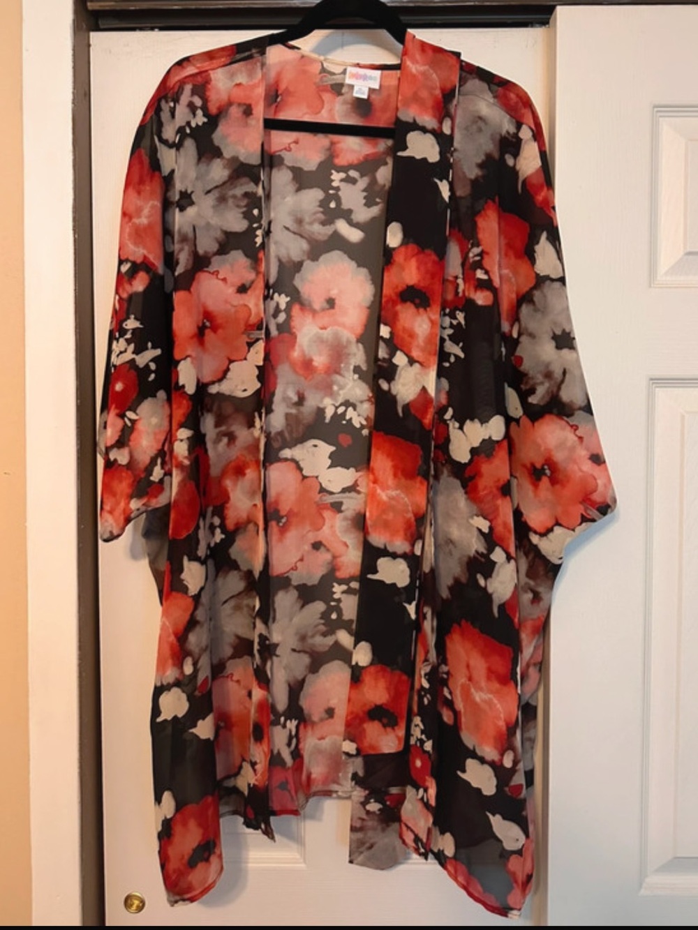 Lularoe Daphne Kimono